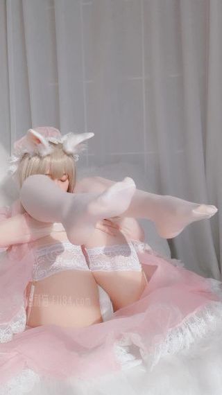 女机器人国语版