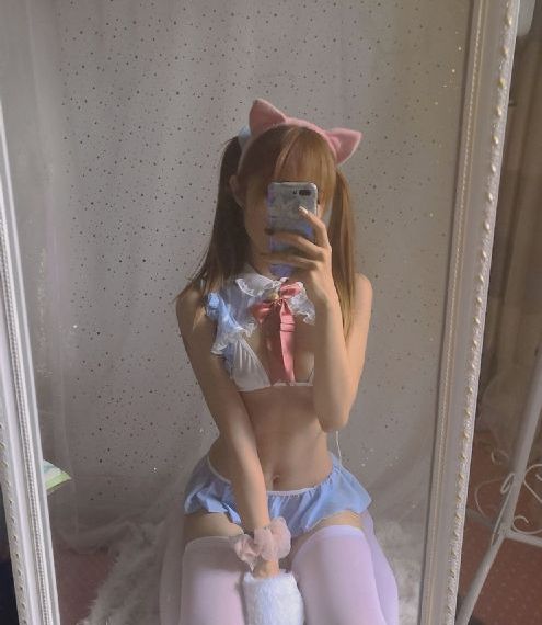 危险关系教授和女大学生