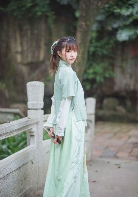 同伊国语版60集免费普通话