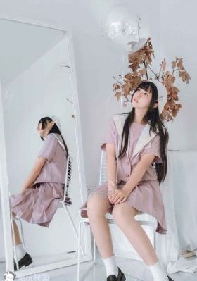 男女做爰裸体猛烈吻胸摸