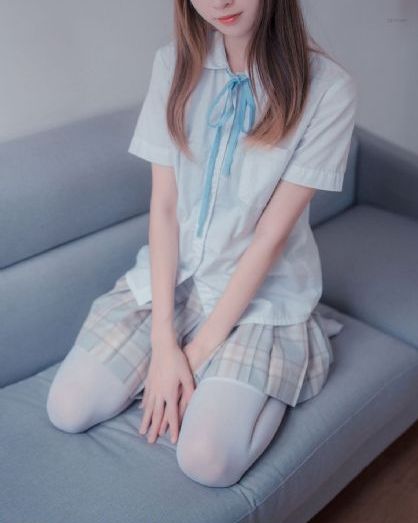 美人上墙