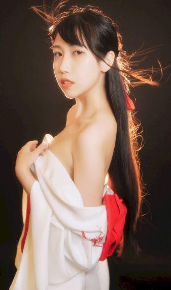 艳鬼发狂在线观看