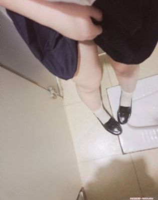 在异世界迷宫开后宫第二季
