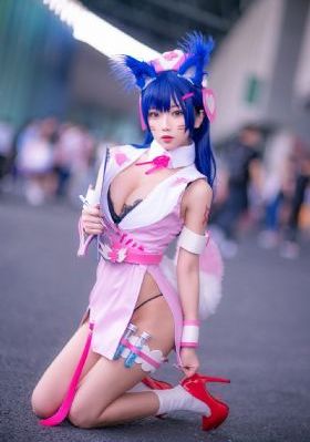 女邻居5